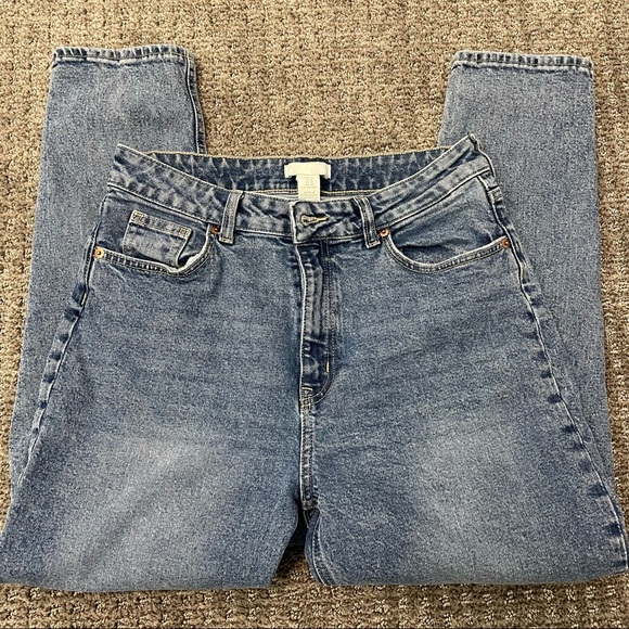 H&M Slim Mom High Ankle Jeans - Picture 2 of 4